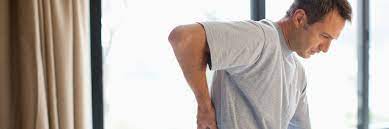 Ruckenschmerzen Ursachen Symptome Behandlung