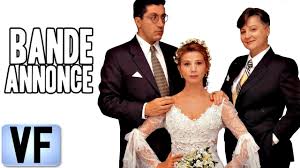 Une femme malheureuse en mariage développe une attirance pour une autre femme venue réparer son évier, pendant que son mari batifole de son côté. Gazon Maudit Bande Annonce Vf 1994 Hd Youtube