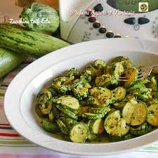 Maybe you would like to learn more about one of these? Zucchine Trifolate Ricetta Leggera Anche Con Bimby