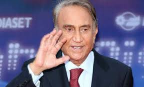 Emilio Fede: "Grazie al Napoli ho vinto 200 euro. Mio nipote sogna il San  Paolo"