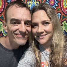 What methods are effective for cleaning heavily soiled evaporators?