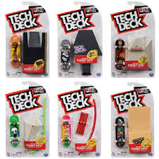 1 kicker ramp, 1 bench, 1 trash bin, 2 connectors Tech Deck Street Hits Board And Obstacle Atbshop Co Uk