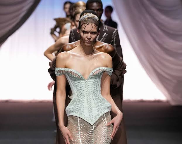 Jean Paul Gaultier Spring 2025 Haute Couture by Ludovic de Saint  SerninFashionela