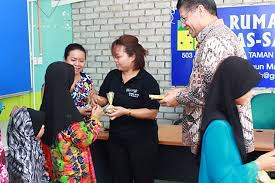 Anda boleh mencaknai mereka dengan membantu apa yang terdaya samada dari segi keperluan. Festive Cheer To Rumah Anak Yatim As Sakinah Horizon Hotel Kota Kinabalu