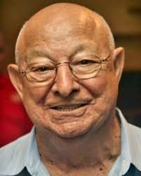 A trainer shouId get ten percent. That's the going rate. Cus [D'Amato]  aIways toId me that's what a trainer is supposed to get. But nowadays they  want to pay the trainers Iess,