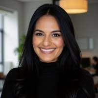 Ashna Gupta's Instagram, Twitter & Facebook