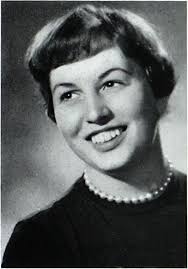 UAI Annual Staff <ff tUe hauasseuc UiyU ScJUaot, hauasse-uc Aic De-pat,  Hiaeacca, presents tUe- . . .