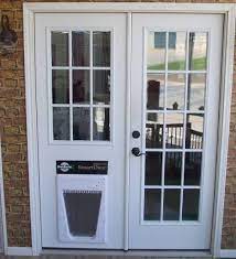 Great for houses, apartments or condos, this pet door gives your pet easy access to the outdoors for exercise, potty breaks or family time on the patio. Sliding Glass Dog Door The Special Passage For Our Lovely Pet Sliding Glass Dog Door French Doors Sliding Glass Door