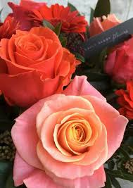 The tradition of sending valentine's day flowers began in the 17th century. Valentine S Day Why Do We Give Flowers Erica Berry Flowers