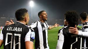 Link xem trực tuyến olympiakos piraeus, 23/05 01:00, tại cúp hy lạp luôn hấp dẫn và baobongda.net sẽ cập nhật liên tục. Chuba Akpom Ex Arsenal Forward Set To Become Greek Invincible With Paok Bbc Sport