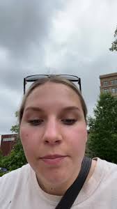 stella’s cheesy bread review #madisonwi #foodreview