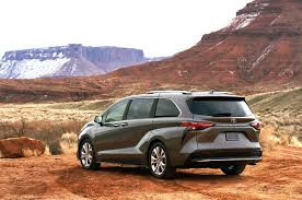 The cabin features a new horizontal, layered look with a center touchscreen. 2021 Toyota Sienna Hybrid Only A Bold And Fuel Efficient Move In The Minivan Class Saanich News