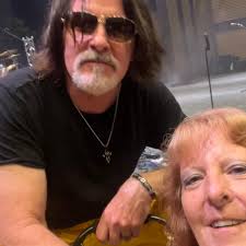 Has anyone else's Ninja Slushie vessel gotten marks from freezing and are  we drinking microplastics?