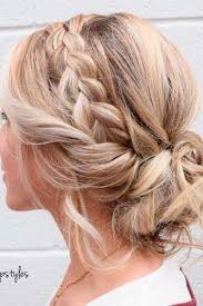 A medium straight hairstyle can be worn as an everyday look at work, home, or play. Fabulous Medium Length Wedding Hairstyles Mediumlengthweddinghairstyles Medium Length Hair Styles Hair Styles Medium Hair Styles