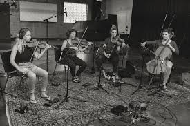 La live session de Dream On, chantée par @davidlatulippee est enfin sur  toutes les plates-formes! Ça a été du gros fun en studio, bravo à toute  l'équipe!! La vidéo complète en lien