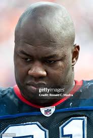 20 Mansfield Wrotto Photos & High Res Pictures