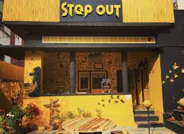 Stepout Cafe In Jaipur Cafe Interior Restaurant Interior Outdoor Decor