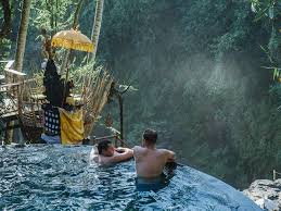 Tiket masuk bee jay bakau resort probolinggo gerbang utama rp 3.000, lalu masuk area dikenakan rp 15.000 (hari biasa) dan rp 30.000 ( weekend). D Tukad River Club Promo Tiket Masuk Harga Termurah Di Korina Tour