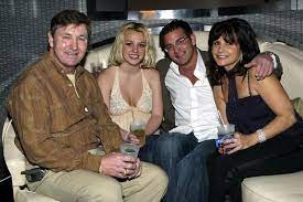 Britney spears' father jamie spears has switched up his living situation by trading in their family the toxic singer's conservatorship under her father began in 2008, and a new report examining the. Britney Spears Conservatorship Why Is The Singer Still Under Her Dad S Control Mirror Online