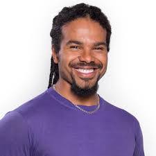 Kurt Benton's Instagram, Twitter & Facebook