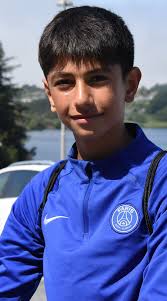 Bær, krabbefiske og fotball: Slik nyt folk på på Bømlo sommarvarmen