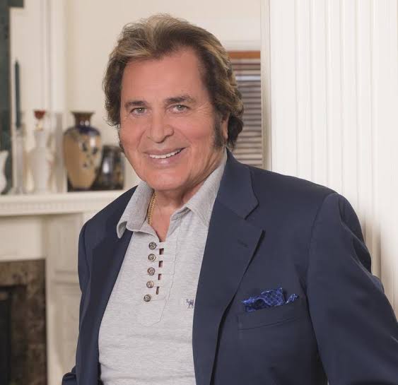 Q&A: Singer Engelbert Humperdinck on his 50-year career and performing with his granddaughter – Shaw Local