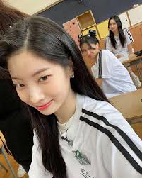 트둥고 김반장 앞머리 간지 😜