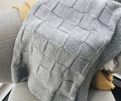 See all the things you can knit or crochet with bernat yarn. Knit Baby Blanket 7 Steps With Pictures Instructables