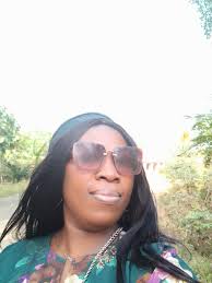 Introduction and photo sharing