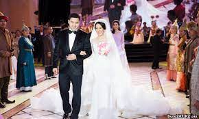 Najib is the eldest of second malaysian prime minister abdul razak's six sons, and the nephew of the third pm hussein onn. What Dr Mahathir Calls The Wedding Of The Century Weehingthong