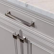 Modern decor looks best with simply shaped, brushed nickel kitchen knobs. Pin On Drawer Pulls Home Decor