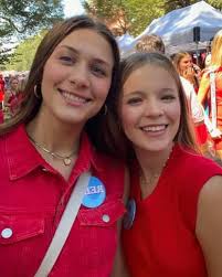 Hello!! My name is Lauren Niemeyer and I'm from Oxford, MS. I plan