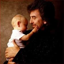 Apr 20, 2021 · in 1978, harrison, newly married to olivia arias and the father of a young son, dhani, returned to the studio to record his eighth solo album, george harrison, which was released the following year. Fab George Harrison Fabgeorgeh Twitter