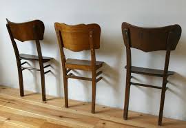 Diese Kleiderablage Im Schlafzimmer Konnen Sie Auch Selbst Herstellen Alter Stuhl Alte Stuhle Hausmobel
