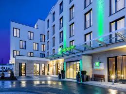 Search for cheap and discount holiday inn hotel rooms in bronx, ny for your group or personal travels. Holiday Inn Familienhotels Von Ihg In Munich