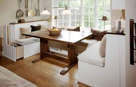 Looking for elegant tablescapes, dining room furniture ideas or ways to make over your nook? Setting Up A Cozy Dining Nook A Few Design Ideas
