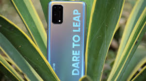 Realme gt 5g android smartphone. Realme Gt Pro Als Nachstes Flaggschiff Gerat Bestatigt Techradar