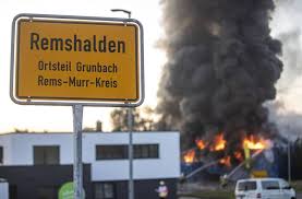 Lll➤ brand ve offenburg arasında olan tüm şehirler arası yolculukların fiyat ve konfor özelliklerini karşılaştırın.burada otobüs brand offenburg. So Sah Es Heute Morgen Aus Der Luft Aus Mittlerweile Ist Das Feuer Weitgehend Geloscht Stuttgarter Nachrichten