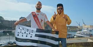« bigflo et oli a cessé d'être le plus jeune groupe de rap français, il est juste devenu l'un des meilleurs. Gwenn Ha Du Et Cire Jaune Bigflo Et Oli Chantent La Bretagne Saint Brieuc Maville Com