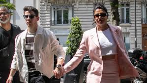 A musician and former member of the jonas brothers. Nick Jonas And Priyanka Chopra Stepped Out For A Casual Disney Date Mtv