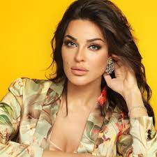 nadine nassib njeim on instagram bellacontactlenses jonymatta danikamelmakeup victorkeyrouz sharbelboumansour nadinena arab beauty arabian women beauty