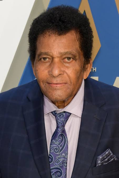 Charley Pride: Country-Music Legend Dead at 86 from COVID-19