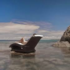 Rattan Liege Fur Den Garten Oder Fur Den Pool Sonnenliege Rattan Sonnenliege Pool