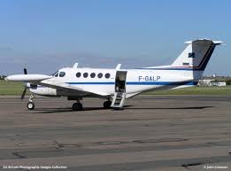 In october 2003, beechcraft began fitting the b200 with the. Aviation Photographs Of Beech 200t Super King Air Abpic