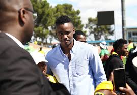 The insulting of ramaphosa, using zulu expletives, happened around 11am on sunday while one of zuma's sons, duduzane, the twin brother of duduzile, was doing a live interview with the media. My Face May Be On The Ballot Paper In 2024 Duduzane Zuma Definitely Venturing Into Politics