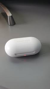 That can be frustrating enough, but trying to diagnose the issue can be even more so. Galaxy Buds Not Charging And Red Led Always On Any Body Had This Issue Galaxys10