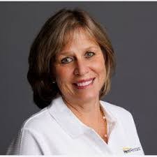 Shari Burgess's Instagram, Twitter & Facebook