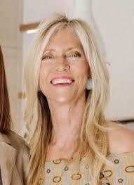 Dawn Barton's Instagram, Twitter & Facebook