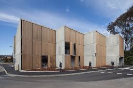 Galeria De Vivienda Social Tiendas En Mouans Sartoux Comte Vollenweider 29 Architecte Logement Social Facade Maison