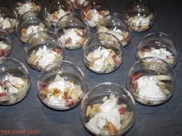 Recette De Verrine Festive Au Magret Seche Poire Et Creme De Saint Agur Recette Recette Verrine Recette Noel Magret Recette